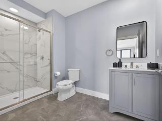 Spacious 3BR Boston Base | Free Parking - 5