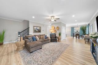 Modern 3BR Steps to Downtown Waxhaw - 8