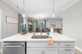 Modern 3BR Steps to Downtown Waxhaw - 6