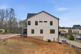 Modern 3BR Steps to Downtown Waxhaw - 3