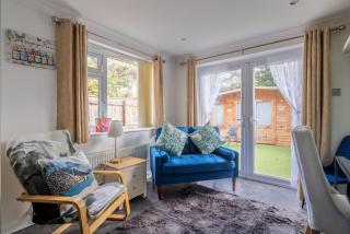 Fabulous 3Bed Family Home - 6