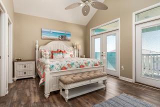 Lazy Daze Beach House - 105 Strand Ct - 1