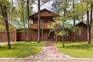 Large Pinetop Lakeside 5BR Mountain Retreat Sleeps 16 Near Lakes Hiking Sunrise Ski Resort - 0