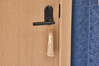 The REMI Scottsdale Autograph Collection - 7