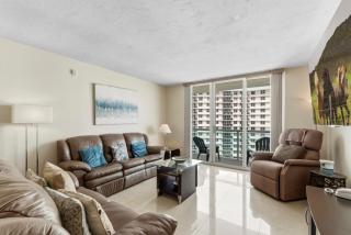Oceanfront Condo with Direct Beach Access - 2