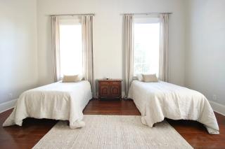 Macons Historic Tatnall Home - 5