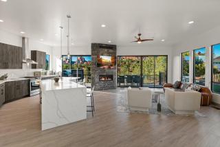 NEW Sedona Uptown Dream 4BR Wow! Views! Pool and Spa - 5