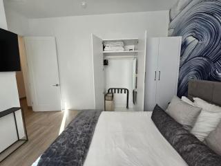 NEW Sedona Uptown Dream 4BR Wow! Views! Pool and Spa - 2