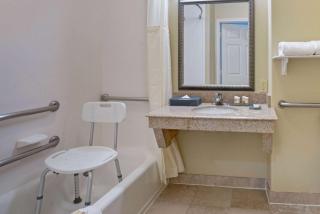 Sonesta Essential Houston Westchase - 5