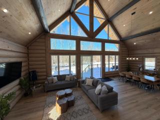 Envision Tremblant Ultra luxury Oasis Private Spa - 0