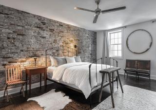 Old City Charm - In Law Suite Best Location - 1