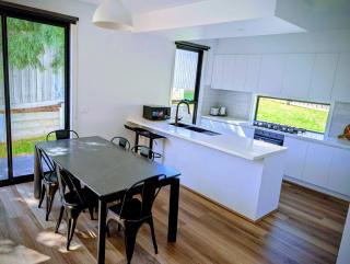 Sleek Contemporary Haven Geelong - 2