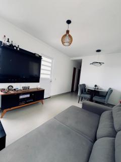 Casa 2 qts em condomínio, 15 min do Moto GP - 6