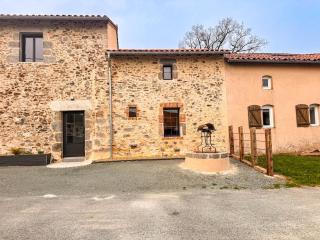 Authentique Gîte en Pierre - 17 min du Parc - 7