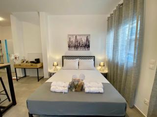 ZEN Residence 1 - 4