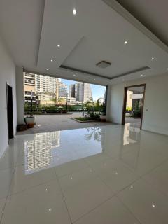 The Nairobi Experience - 6