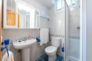 Cozy 1-Bedroom Retreat Dormitory room Villa Roca - 5