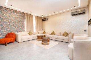 Villa ILHAM billiards heated pool PS5 hammam gym - 4