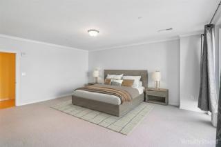 Residence 201 At The Grand - 6
