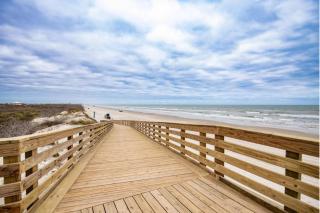 Coastal Retreats Collection - 6