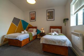 Vantage Stays - 2