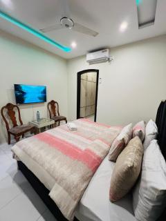 The Grand Palace - 6