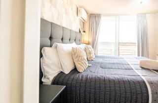 HOM I Aire Acondicionado Metro Wifi Centrico - 1