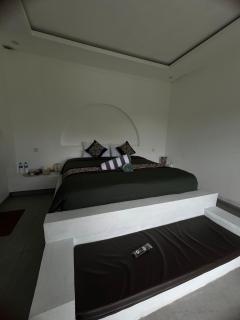 Lavenka Kintamani 1 - 2