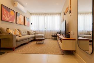 2 Quartos com Ar ao Lado da Praia e do Metrô - 1