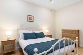 Nolas Coastal Cottage Henley Beach - 2