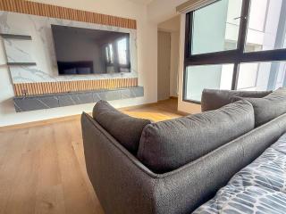 Loft moderno con parking, piscina y gym - 2