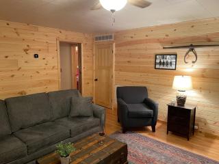 Cozy Lumberjack Cottage - 3