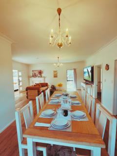 Redwoods Lodge - 6BR & 6BA - Large Groups - Free Parking - 9