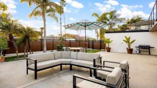 Seal Beach Escape by AvantStay - 9