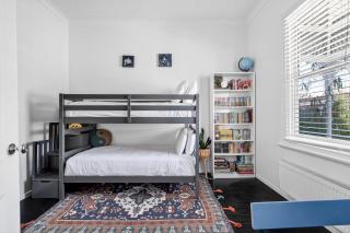 Modern Heritage Retreat walk to Pako & Waterfront - 7