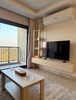 Zed Park Luxury 2BR • Park & City Views - 9