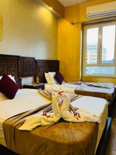 City Location Hotel - 9