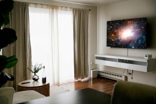 1BR Near O'Hare • Balcony • Workspace - 1