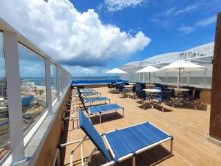 Apartamento com varanda e excelente vista para o mar - 7