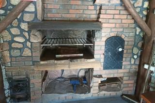 Large house with private garden, right on the lake - 9