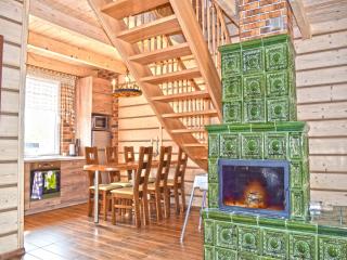 Large house with private garden, right on the lake - 2