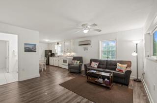 Dockside Dreamz 1 with beach and dock - 6