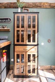 Valley View Hideaway Cabin with Mountain Views - 2