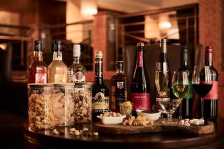 Hotel Den Haag Huis Ten Bosch - 2