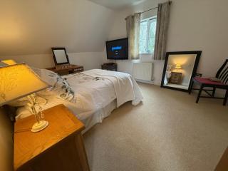 Tranquil Guest Room Retreat in Silsoe with Woodland Views - 6