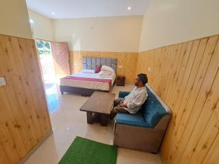 Vaishnavi Homestay Lakhmandal - 2