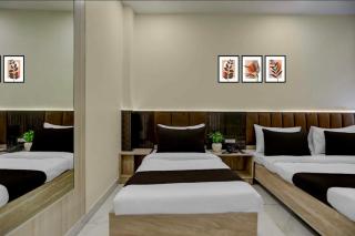 Super Townhouse Oak Kaal Bhairav Temple Varanasi - 2