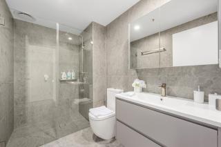 Woden Heaven, Near Hospital n Westfield, Parking - 2