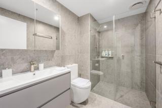 Woden Heaven, Near Hospital n Westfield, Parking - 4