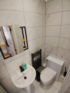 Victoria Guest Apartment - 7